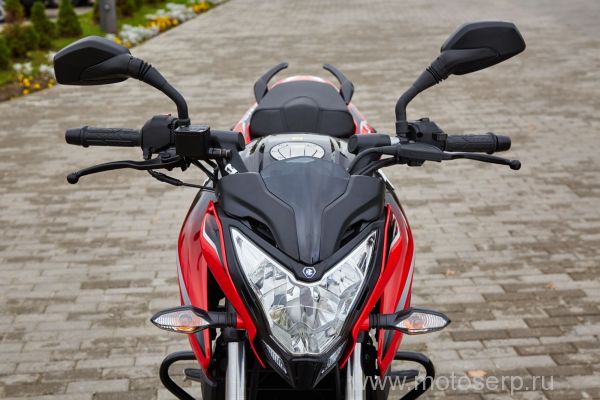  BAJAJ Pulsar 200NS (  200)  2017; 199,5cc; 4-; 6 ; 23,52 /!, 4 ; , ; 3   !