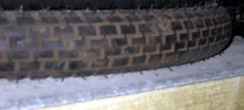    19"  2,25-19 -156 ( ) () ( (R8