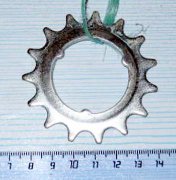   15,  () (MM 02900 ( (R4 (